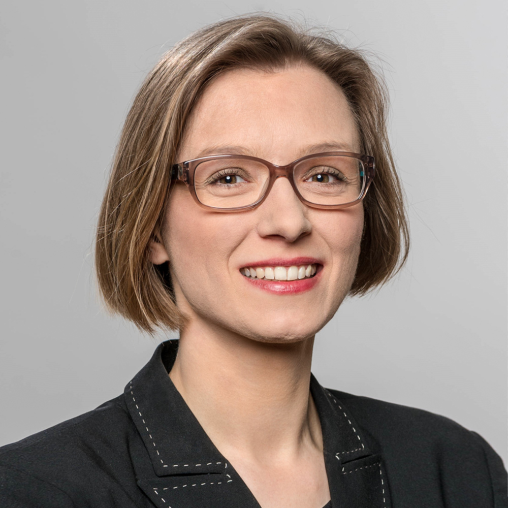 Prof. Dr. Lisa Herzog 